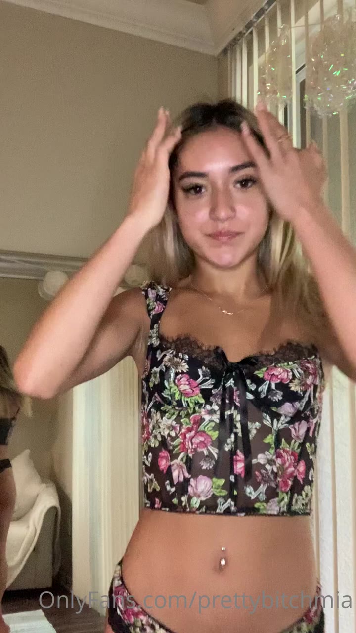 prettybitchmia nide