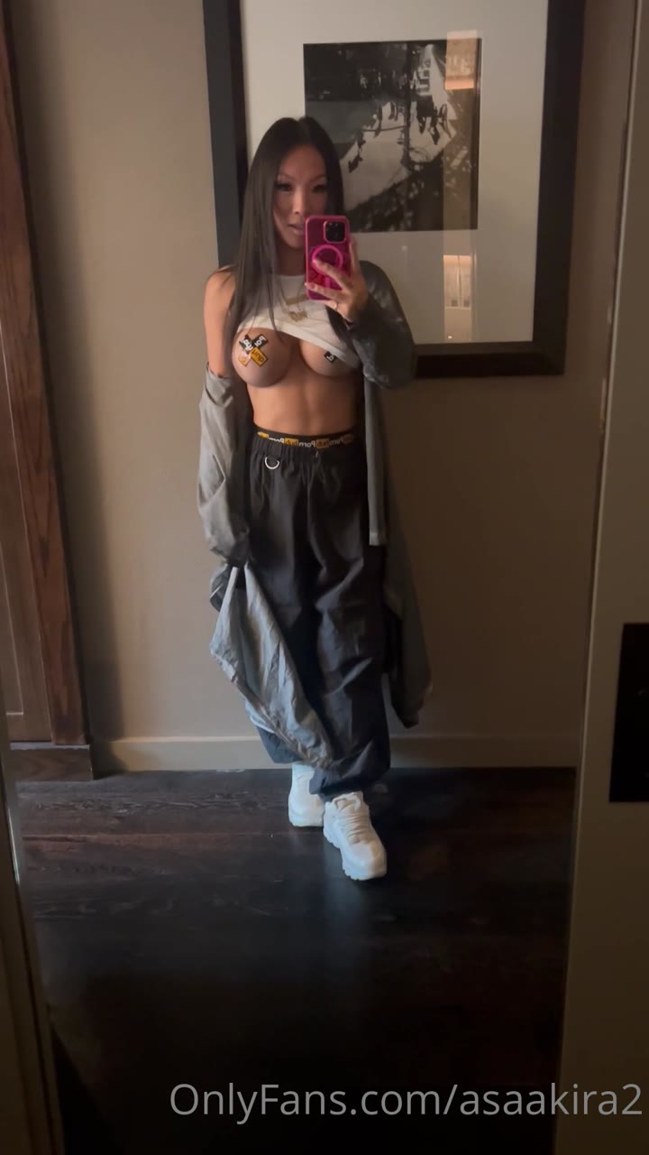 asa akira strip