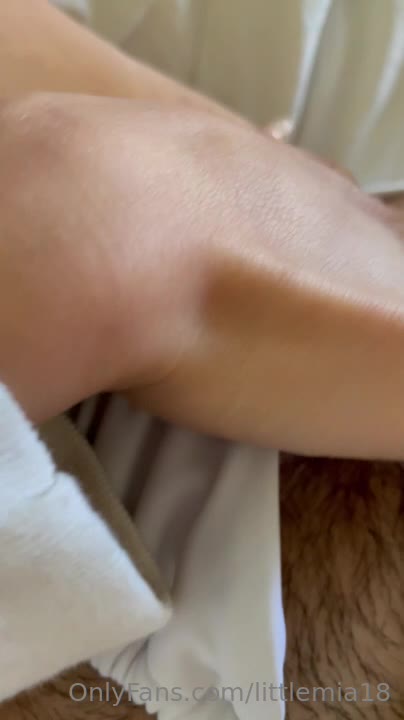 prettybitchmia only fans leaked