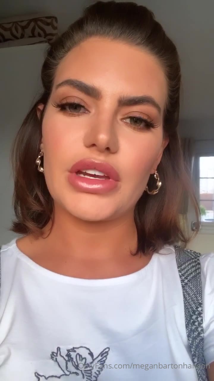 megan barton hanson bikini