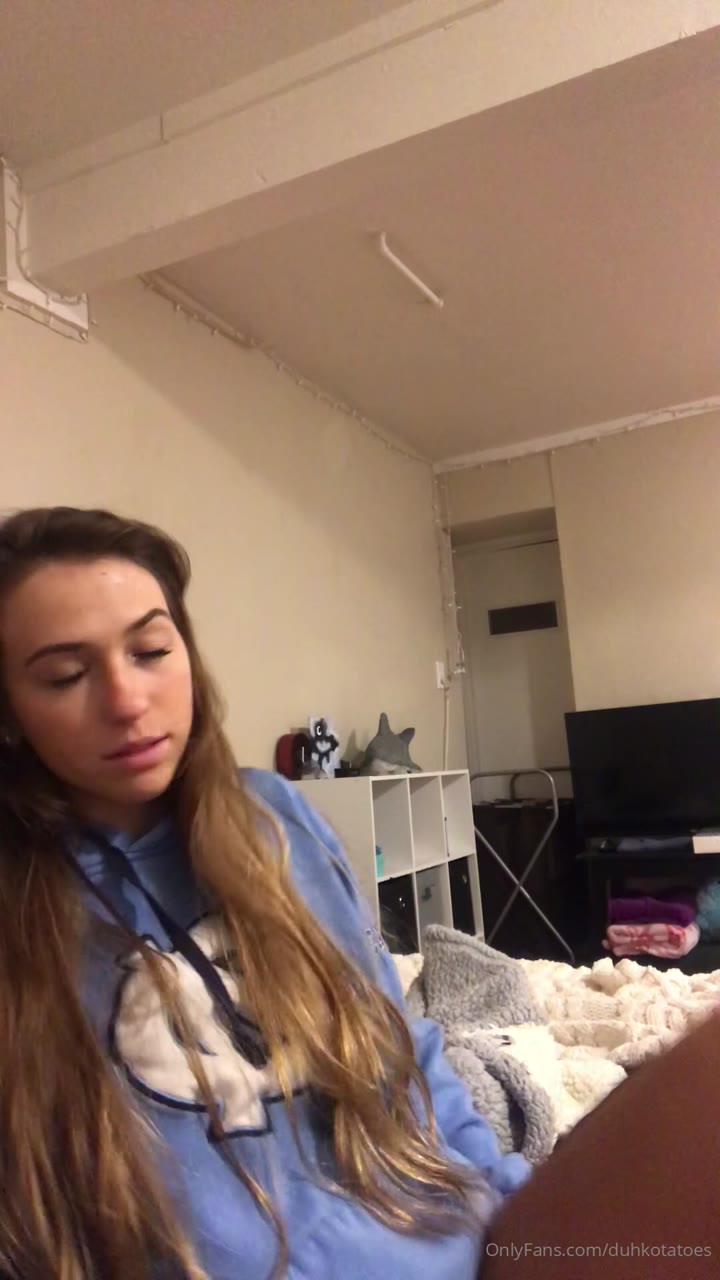 dakotafade handjob