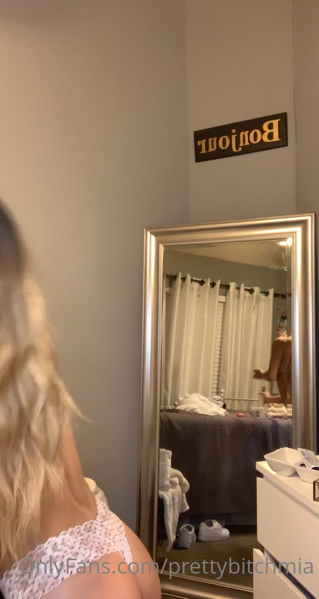 prettybitchmia onlyfans video