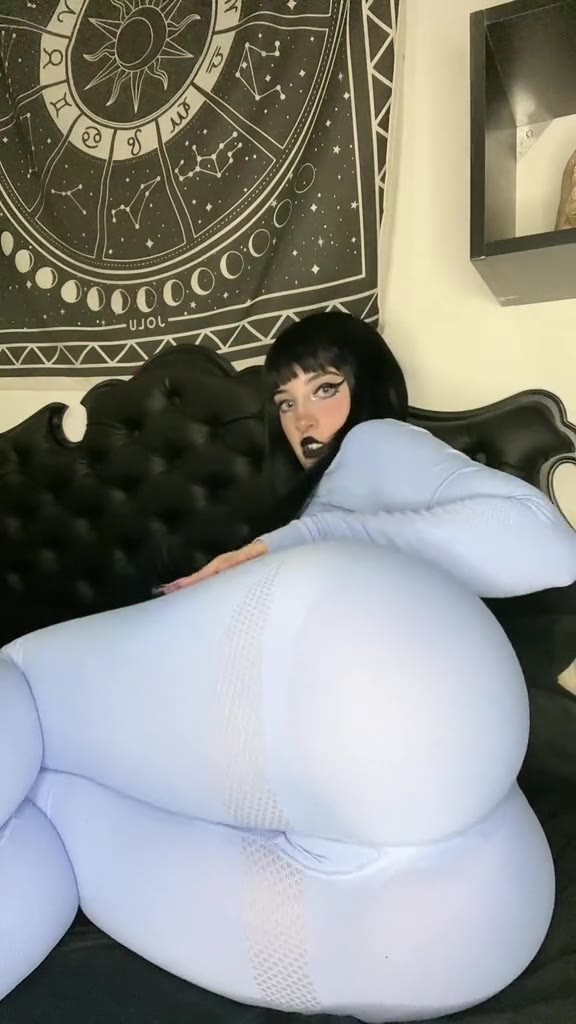 DemonMika onlyfans leaked porn 234
