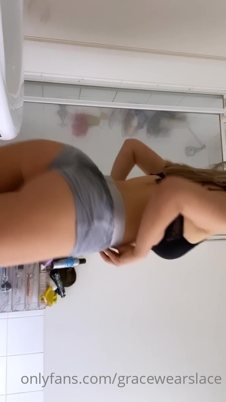 Gracewearslace onlyfans porn leak 109