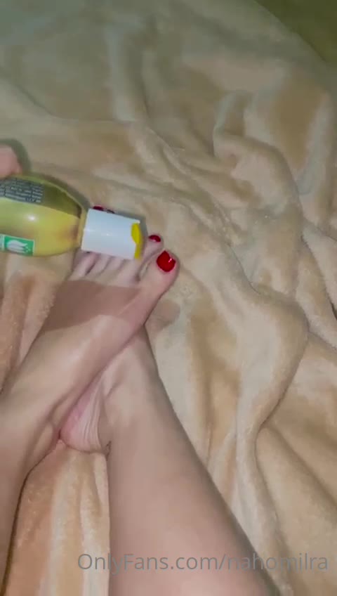nahomilra nudes
