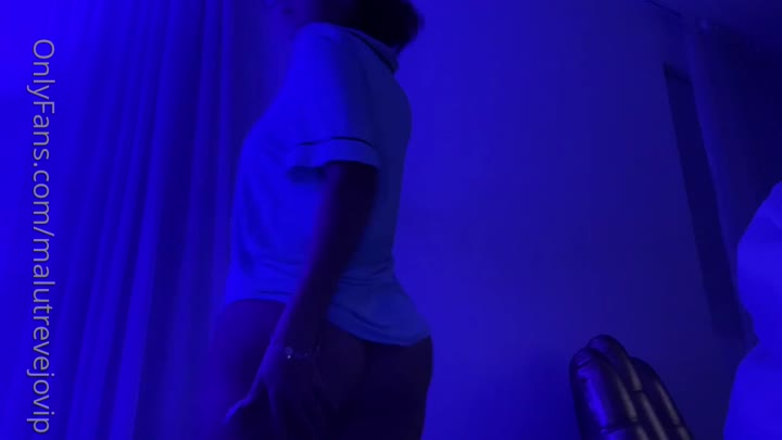 malu trevejo soles