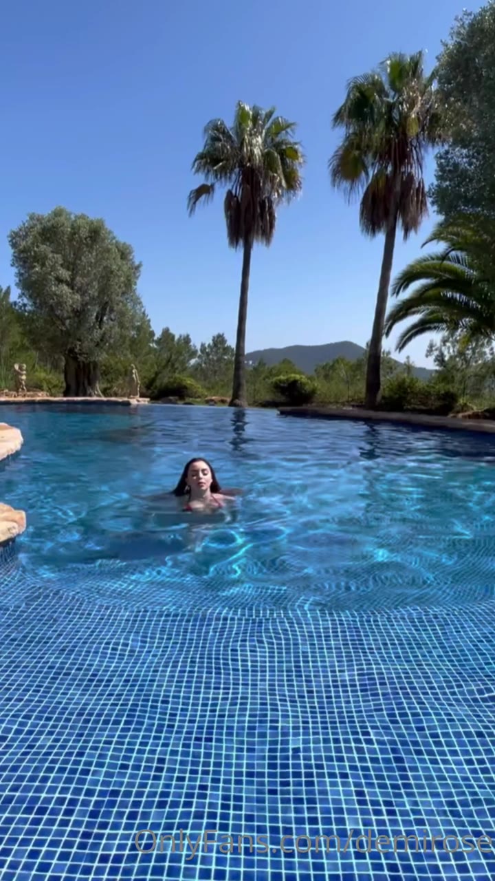 #demirose