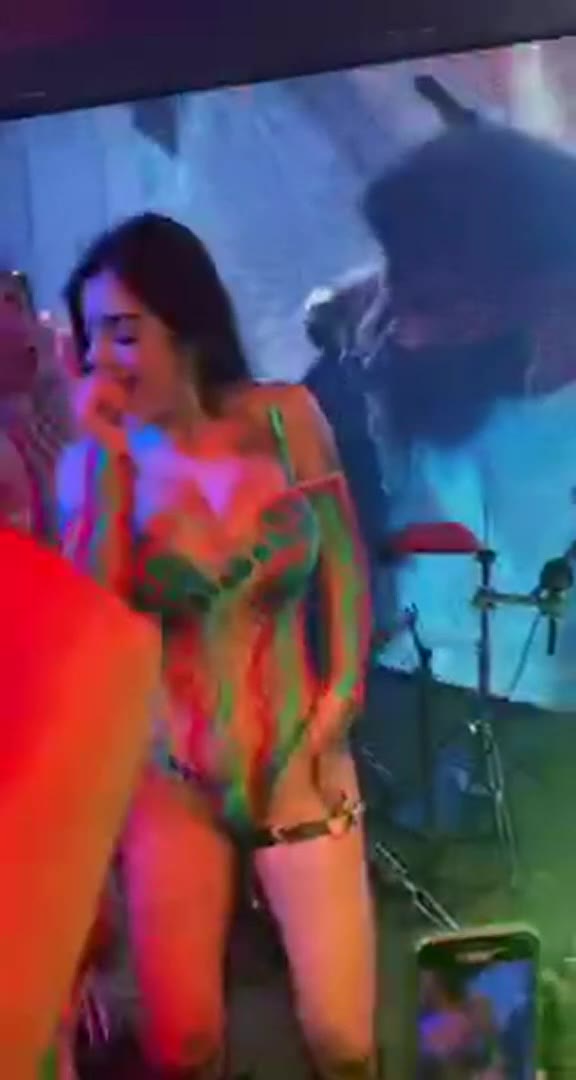 xvideos karely ruiz