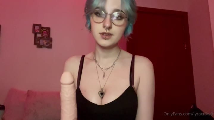 lyra crow free onlyfans