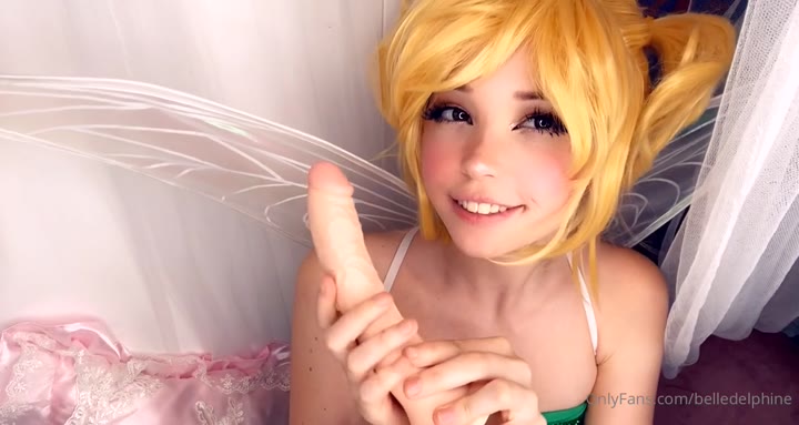 belle delphine tits