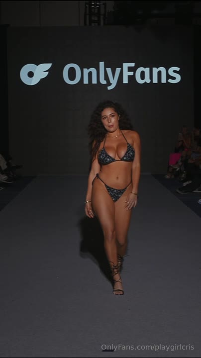 adela guerra pics