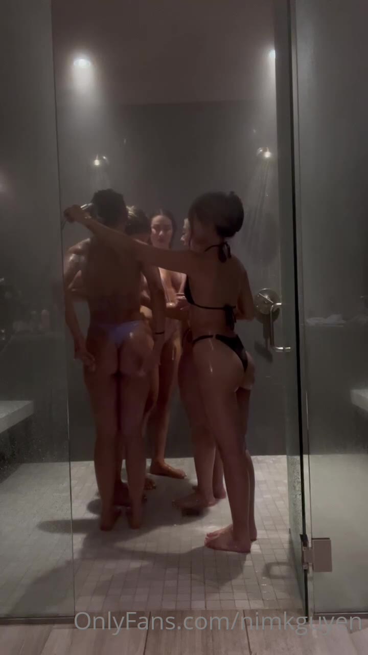 esterbron nudes
