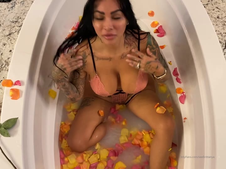 brittanya razavi free porn