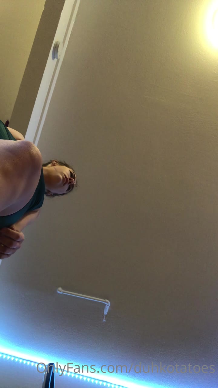 dakotafade foot joi
