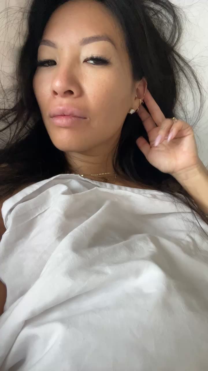 feet asa akira