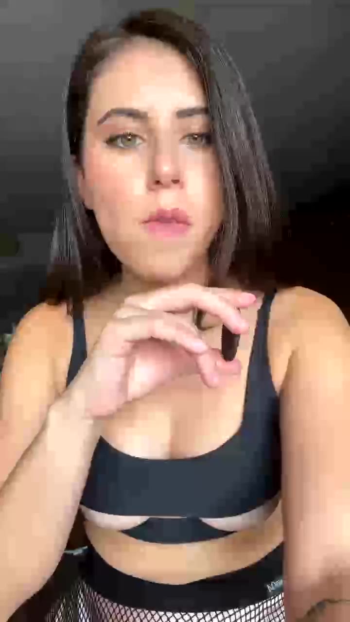 Violet Brandani Naked Leaks
