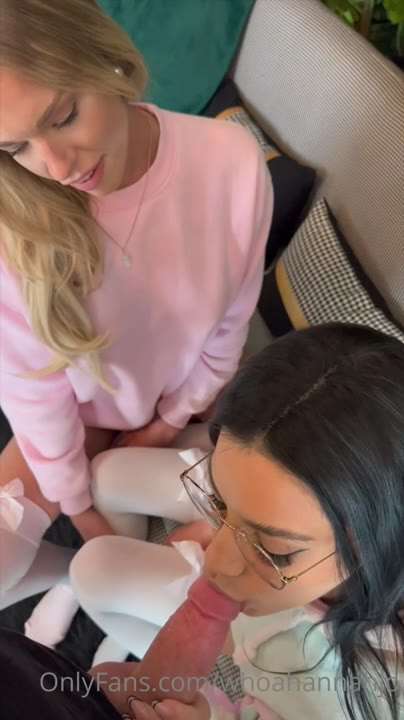 whoahannahjo masturbating