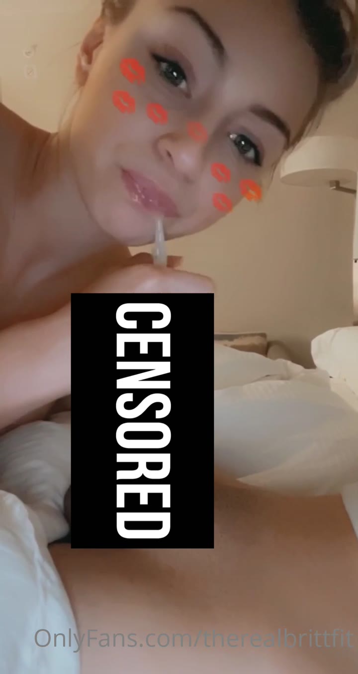 therealbrittfit footjob