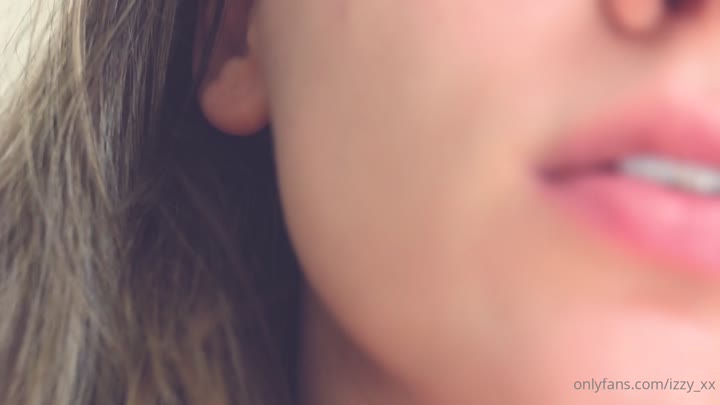 female Izzy_xx face EXPOSED Epic