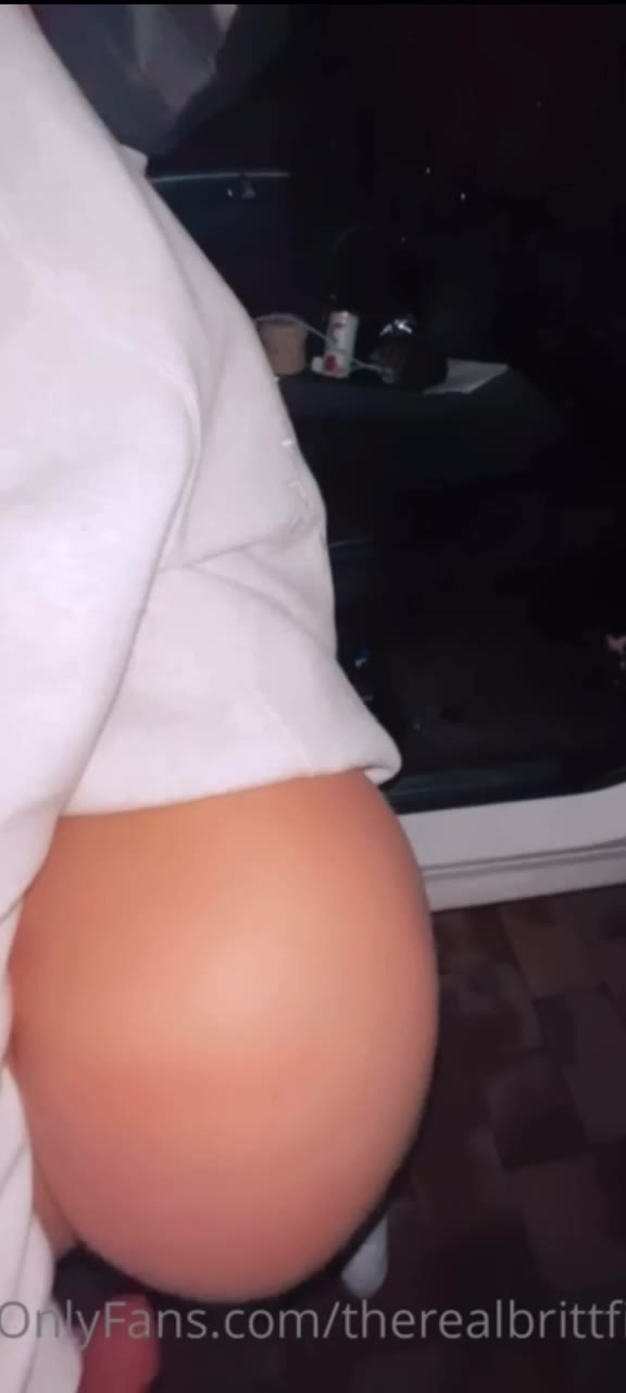 therealbrittfit onlyfans leaks