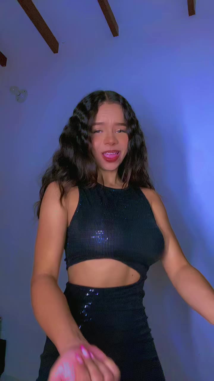 desired Cheyla Collins face Exposed