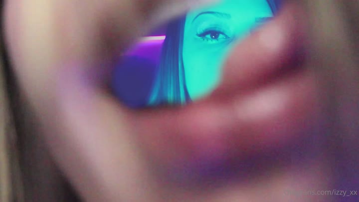Sensational unusual Izzy_xx cams