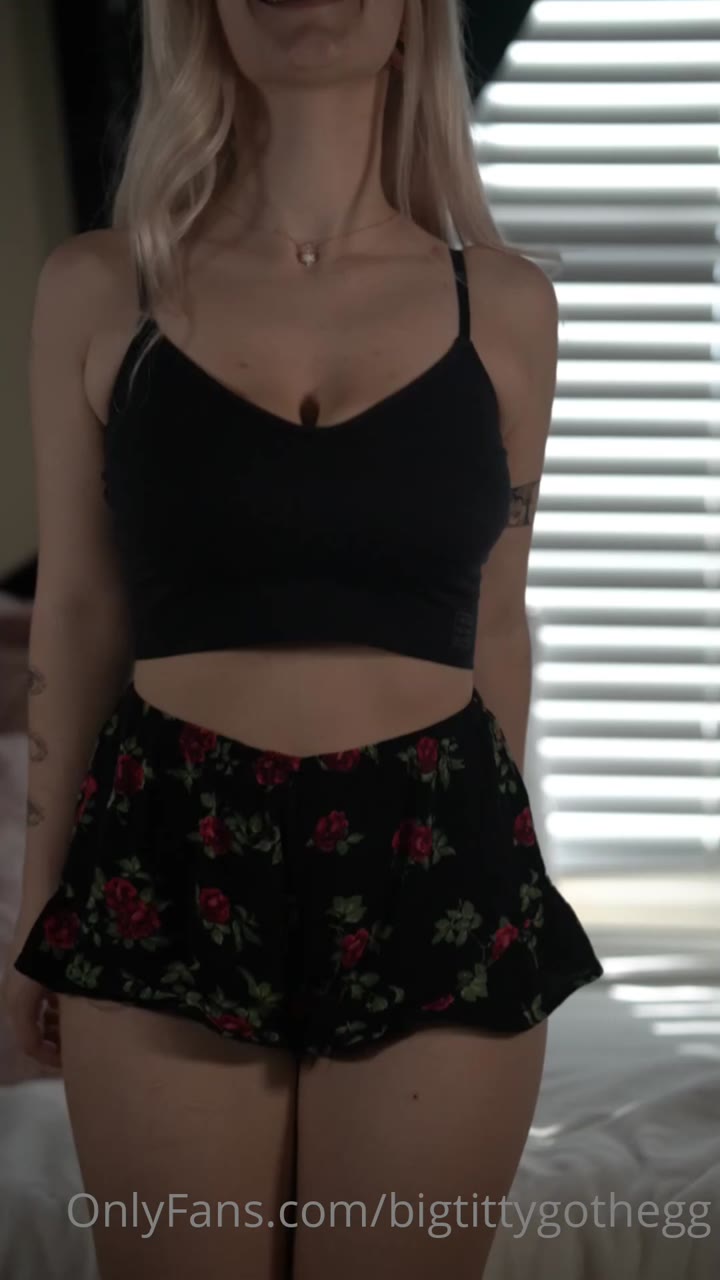 bigtittygothegg free porn