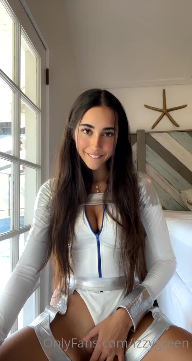 izzy green only fans leaked