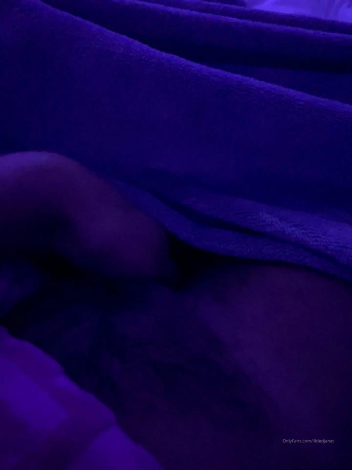 lildedjanet69 masturbating Exclusive vid full