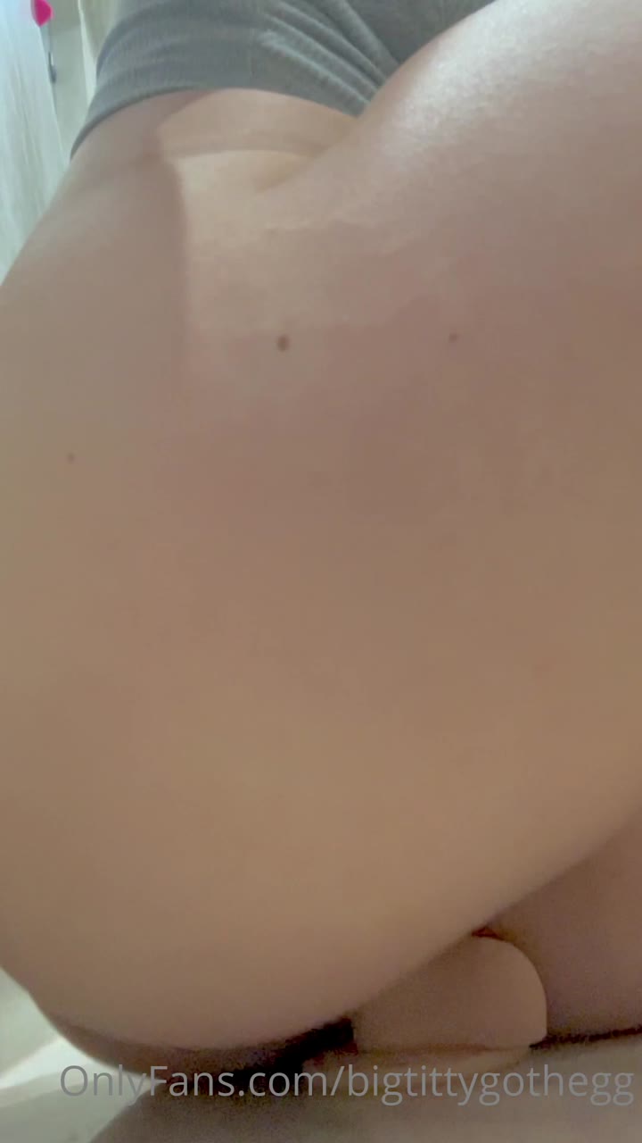 bigtittygothegg redgifs