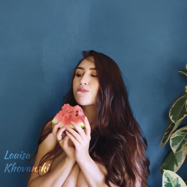 louisa khovanski bot