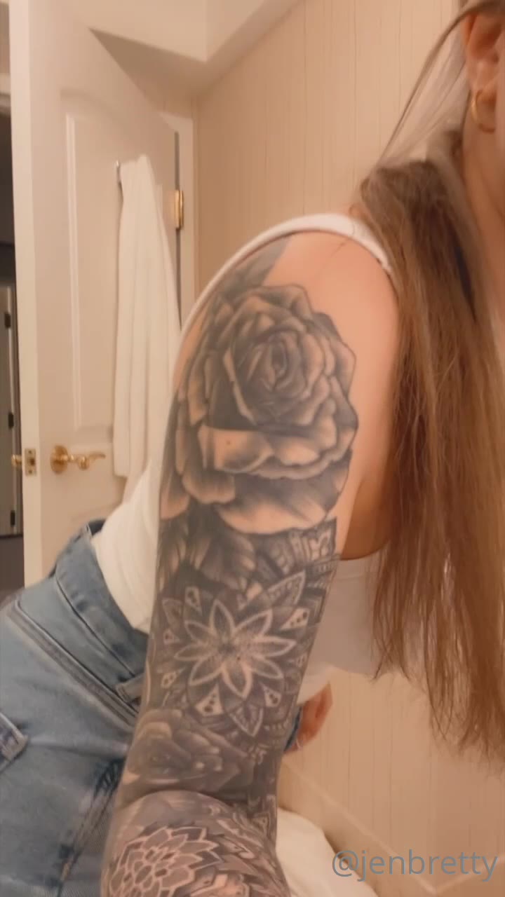 jen brett booty