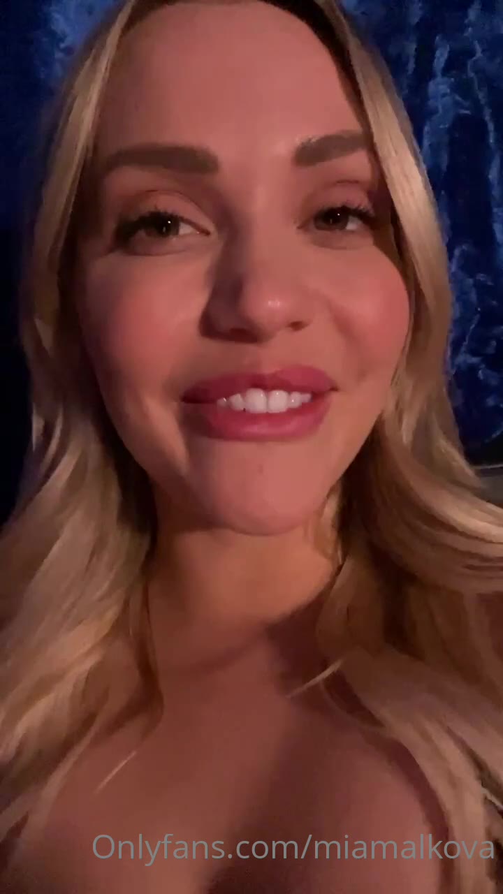 mia malkova asian
