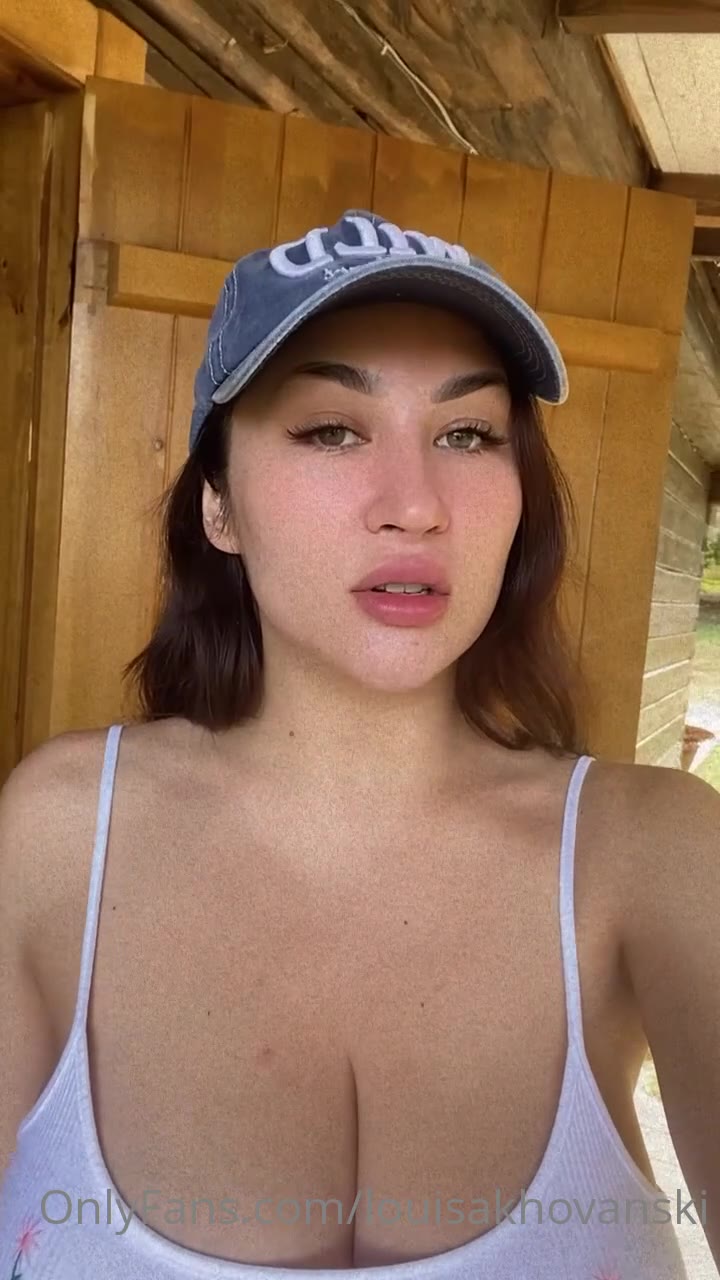 louisa khovanski thread