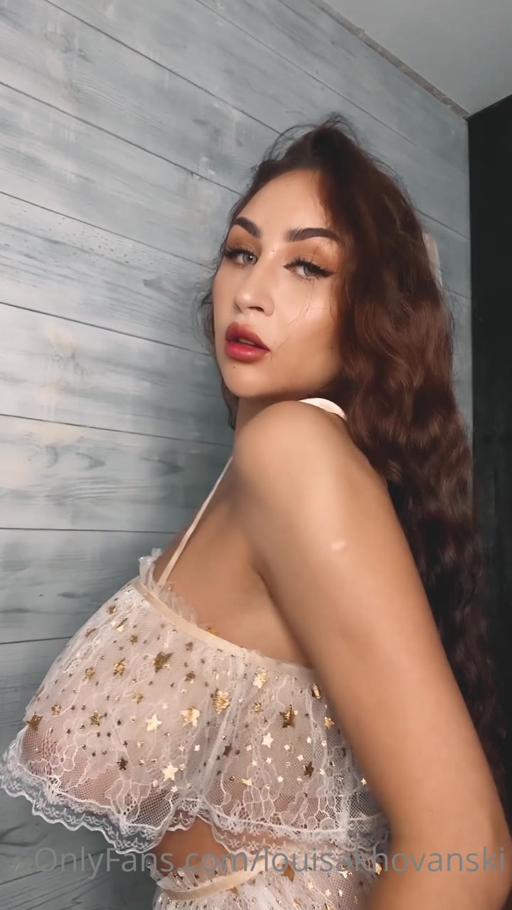 louisa khovanski boob size