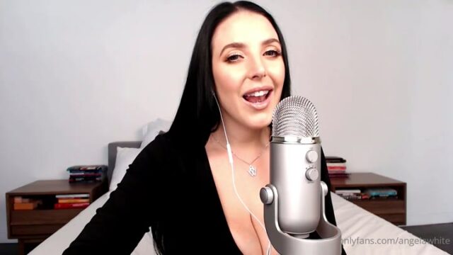 angela white twerk