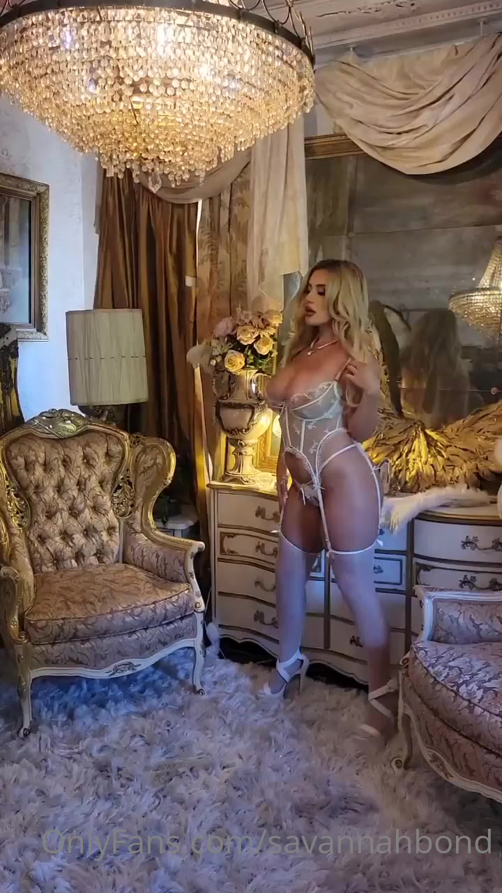 savannah bond newest videos