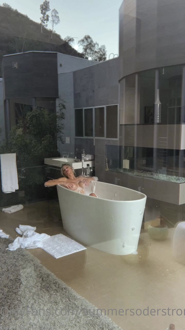 hoe petite Summer Soderstrom onlyfans nude slut Exposed