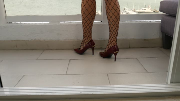 Epic Babe Miss Raquel sexy onlyfans leak