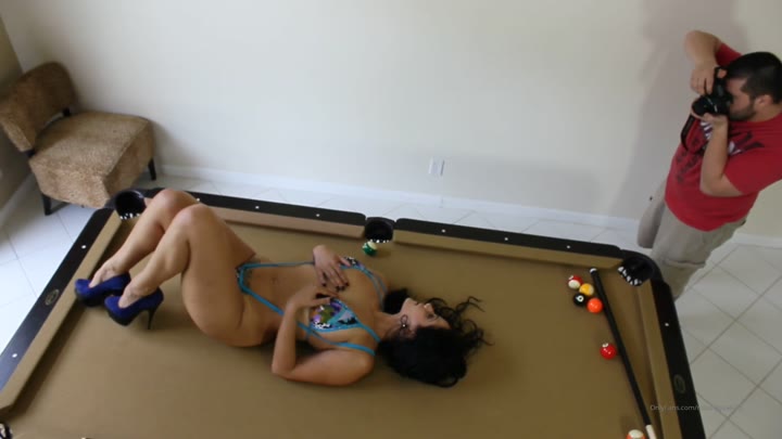 sexy slut Dripping Onlyfans Miss Raquel fucked