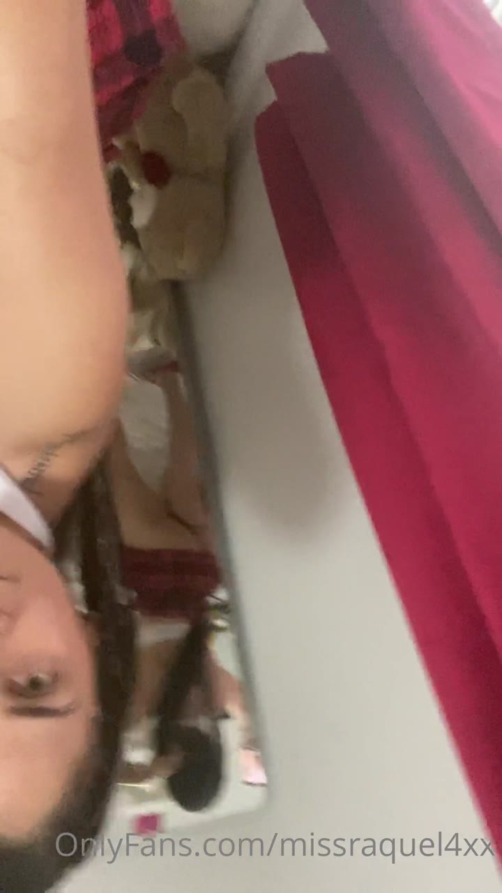 cumslut Sweating Big Ass Miss Raquel XXX