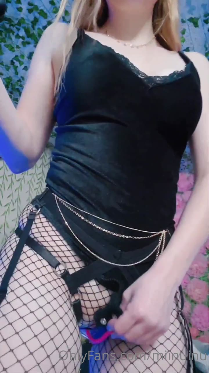 bimbo slut Miinu Inu pussy Epic