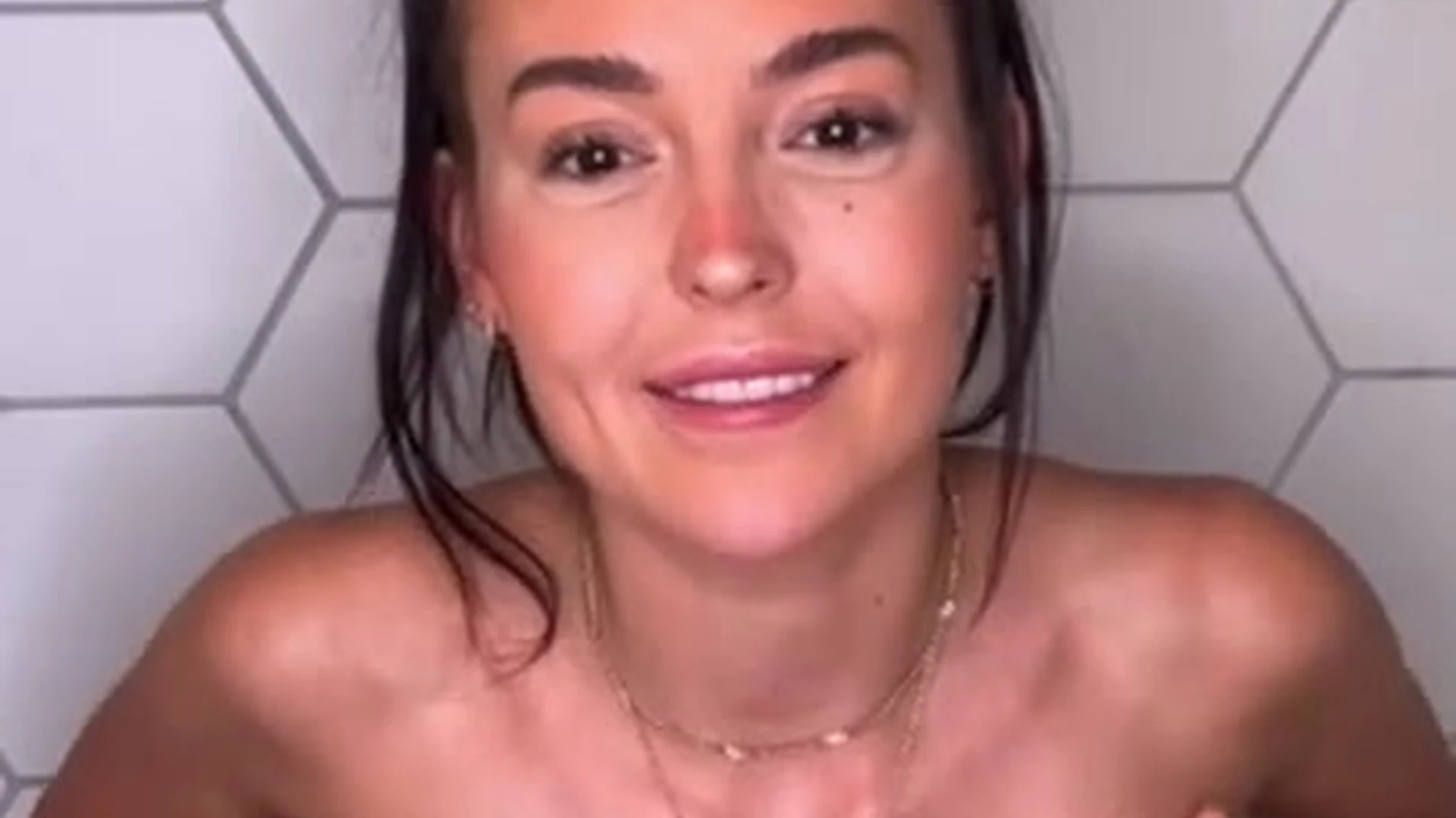 egirl fake tits Serena Becker Fansly leak Leaked full video Sensational