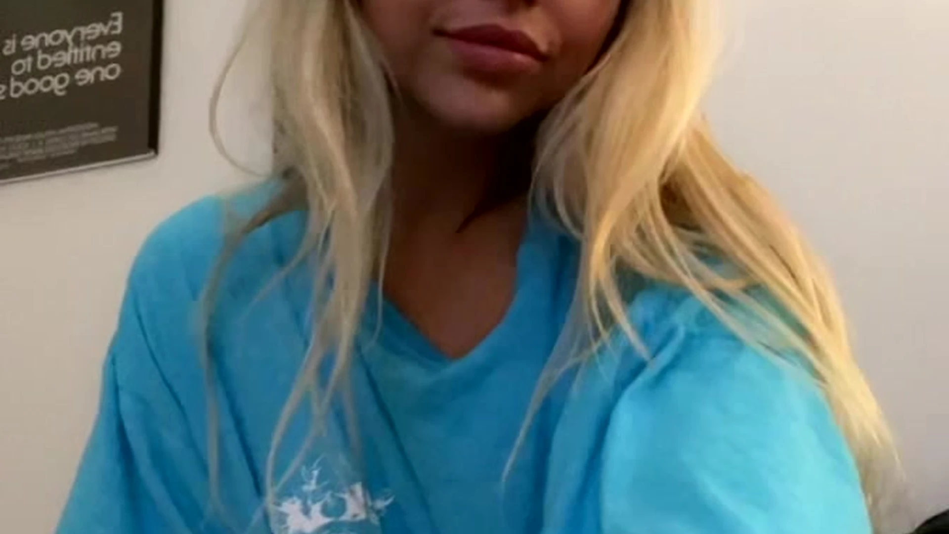hotie Riding petite Caserenn onlyfans nude slut