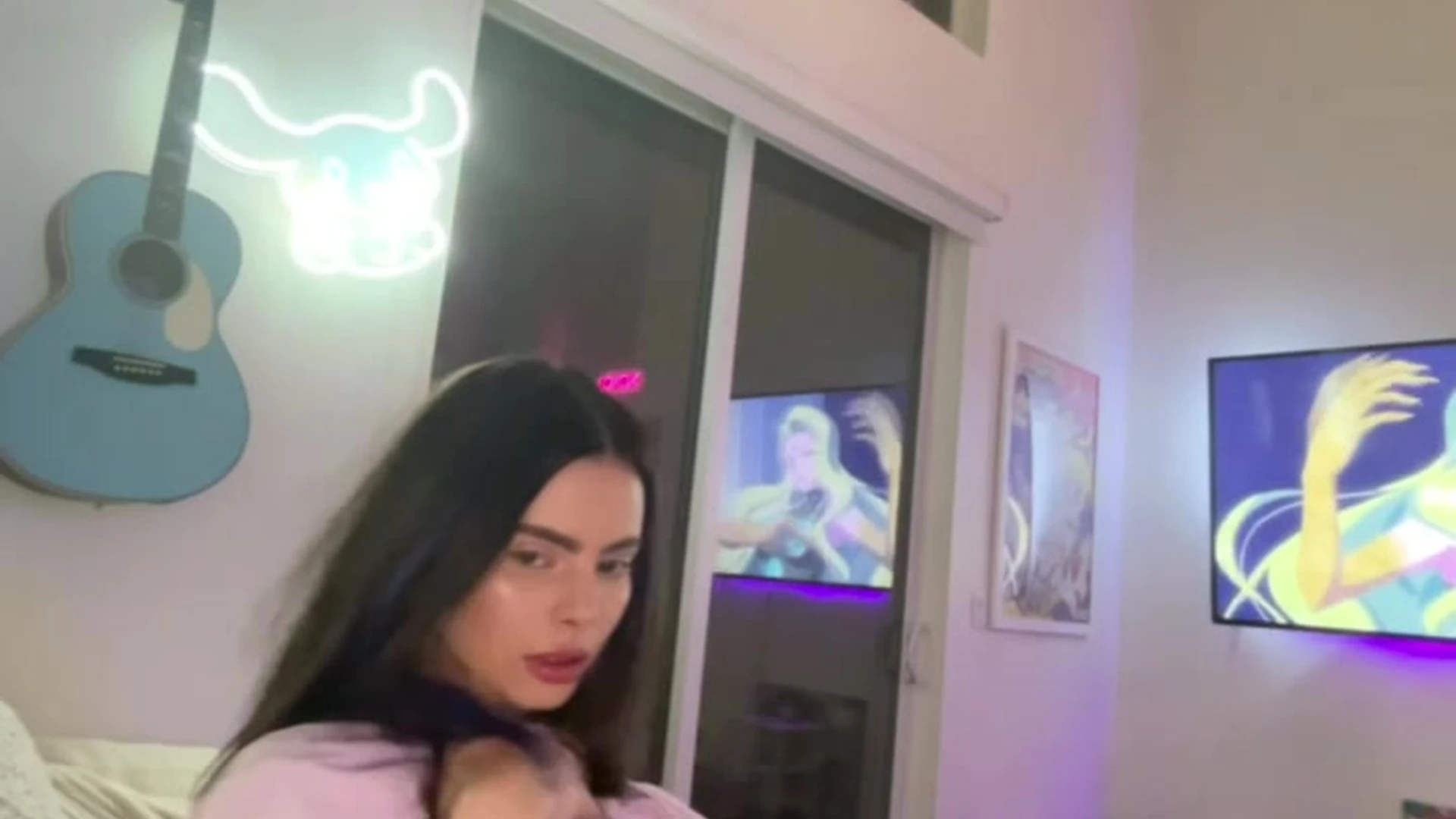 Epic fuckdoll brunette Katie Bell onlyfans videos
