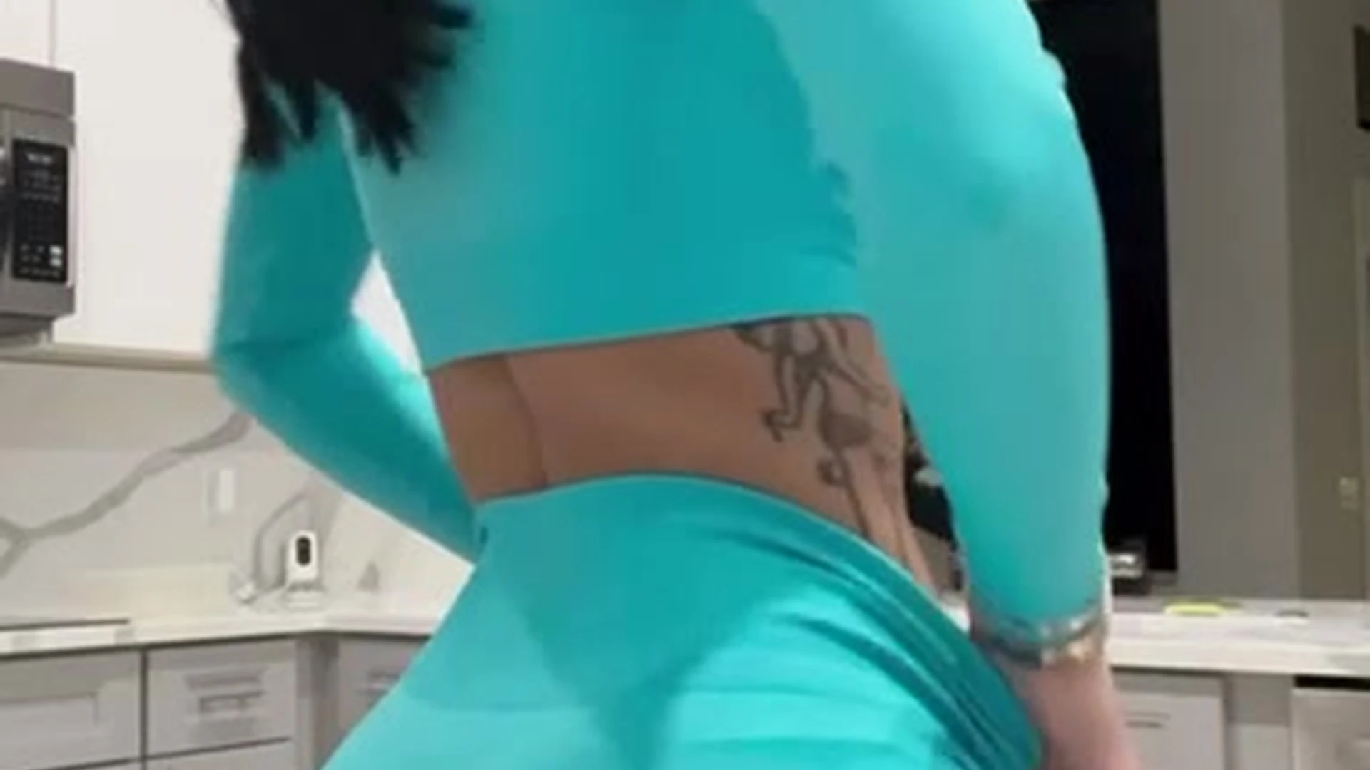 model Amber Quinn o n l y f a n s VIDFULL