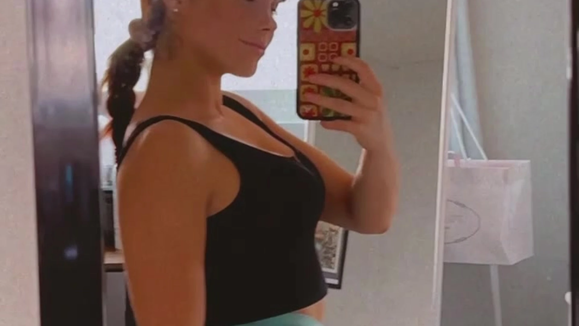 Belgian Salome Munoz boobs full video unreleased