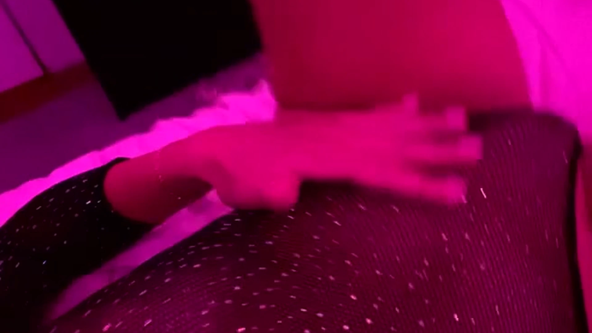 sexy hoe Small Tits Glitterati leaks pic EXPOSED Exposed