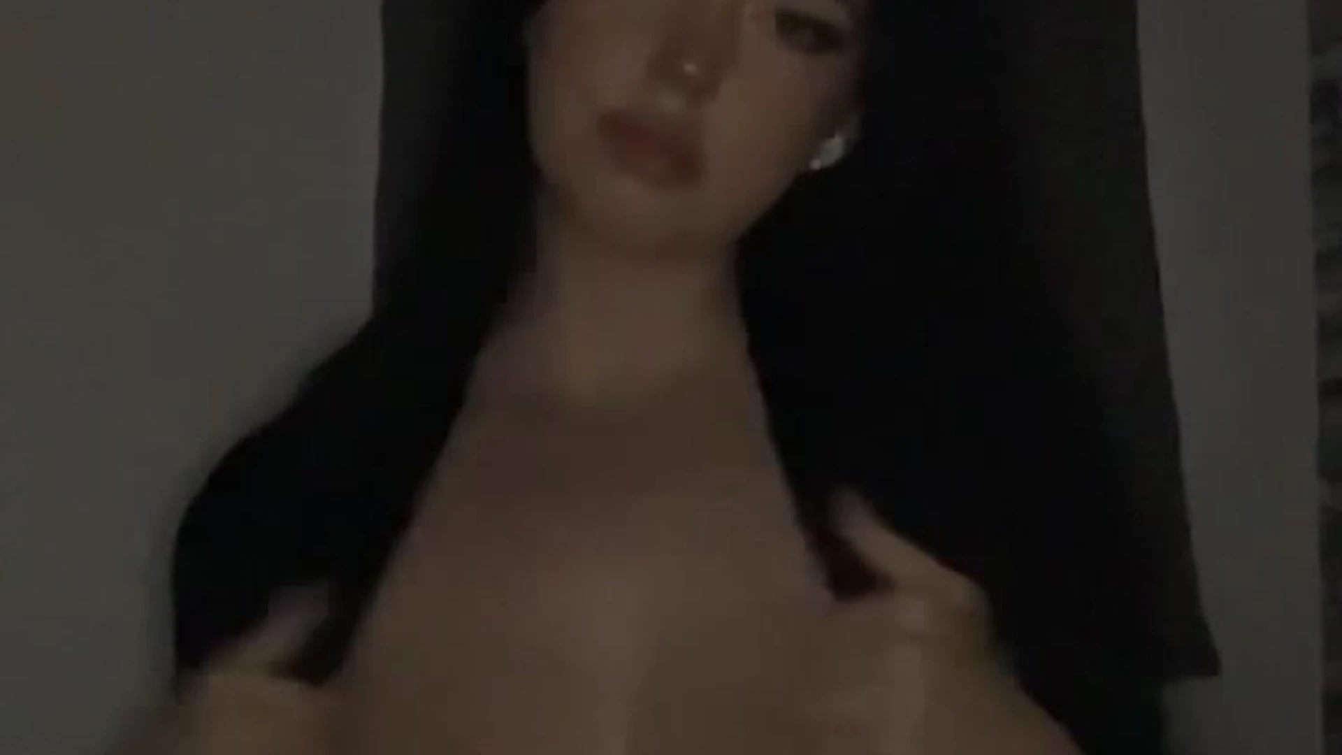 Sensational Affable Big Boobs Layla Dream nude pic full vid