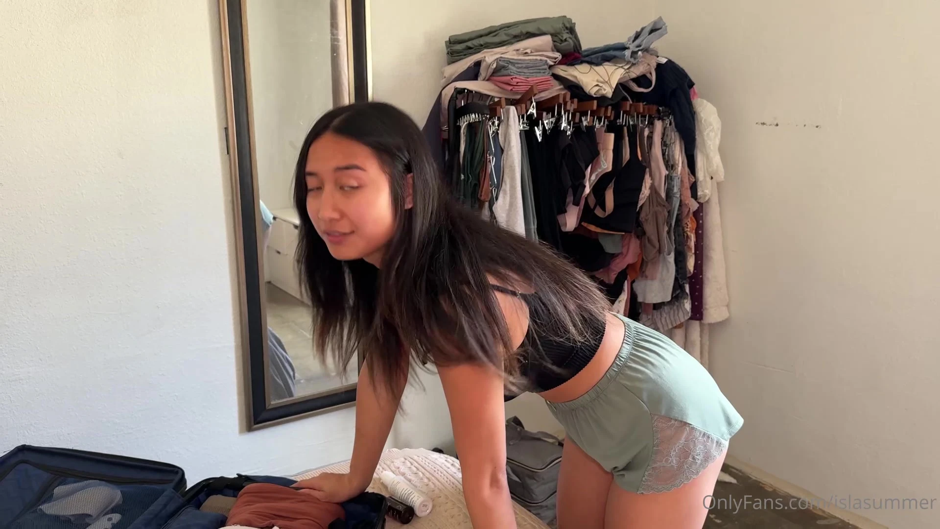 Thick Ass Isla Summer of